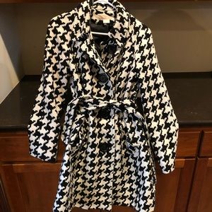 MK Long wool black and white pattern jacket.